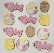Load image into Gallery viewer, Winnie the Pooh Baby Set