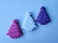 Load image into Gallery viewer, Christmas tree
