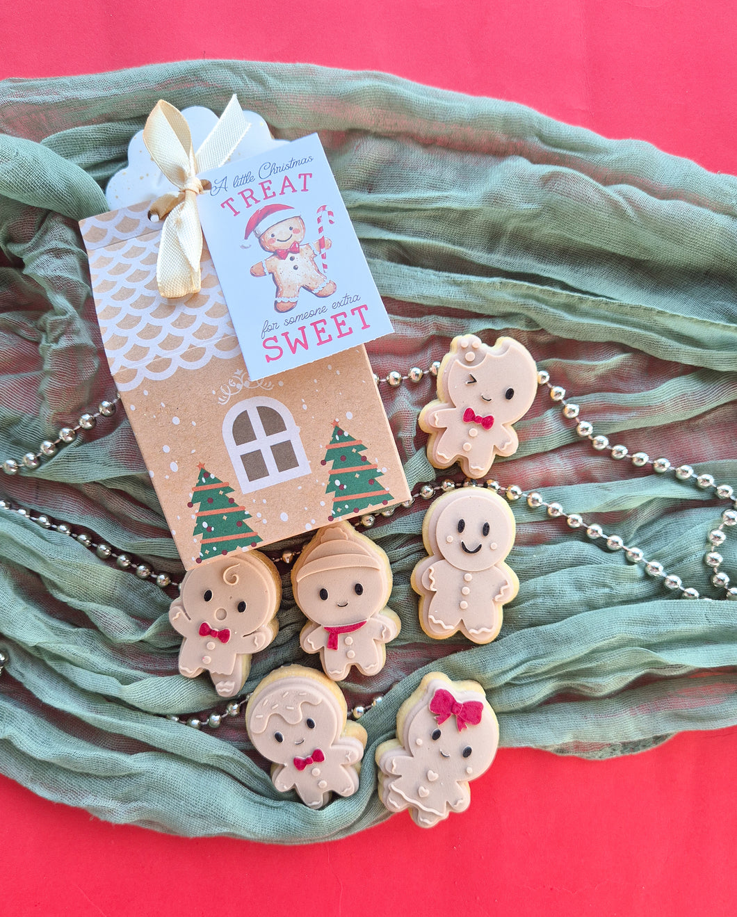 Gingerbread House Gift Box