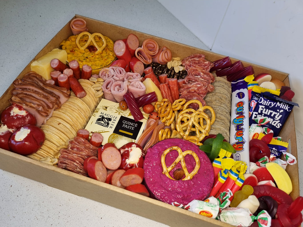 Medium Savoury Box